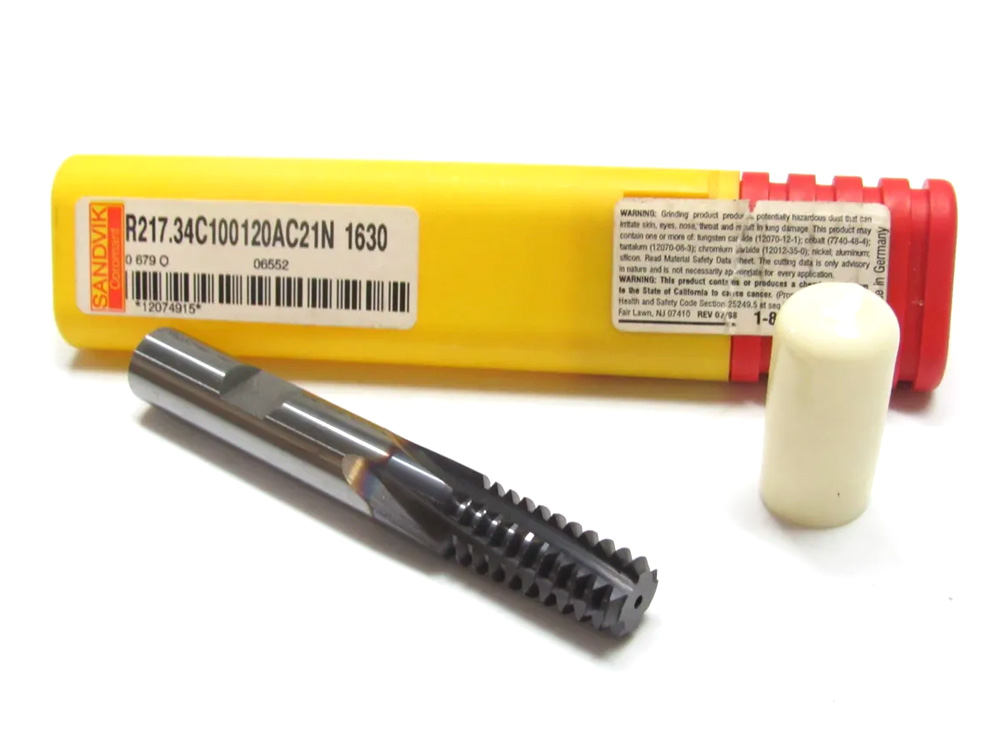 NPT11.5英制整体式硬质合金螺纹立铣