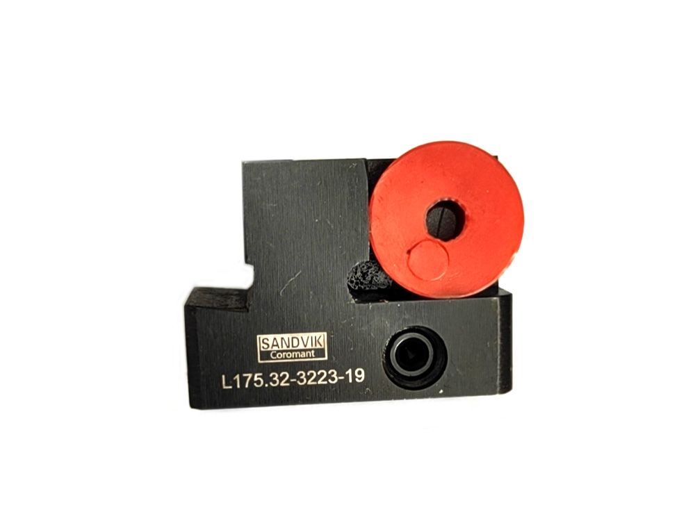 镟床左车刀盒L175.32-3